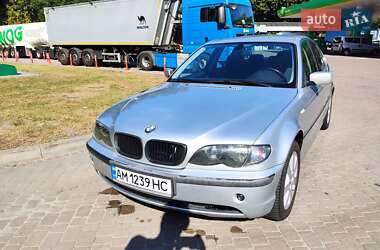 Седан BMW 3 Series 2004 в Гатне