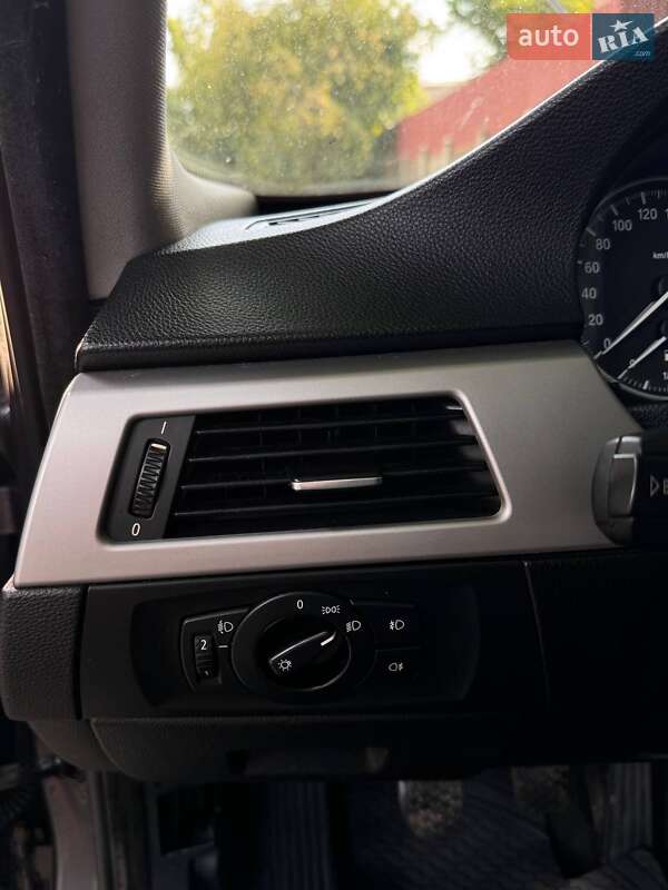 Седан BMW 3 Series 2008 в Ужгороді