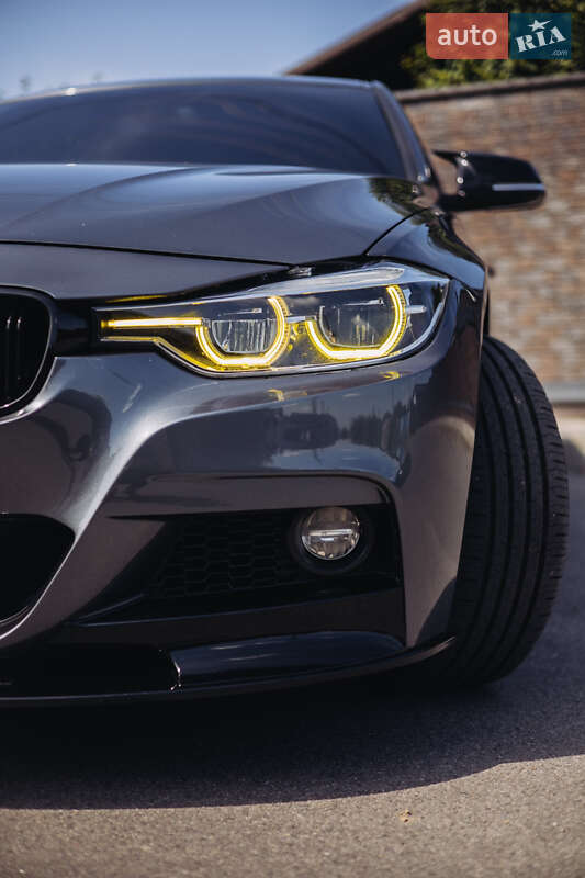 Седан BMW 3 Series 2017 в Виннице