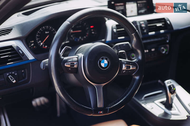 Седан BMW 3 Series 2017 в Виннице