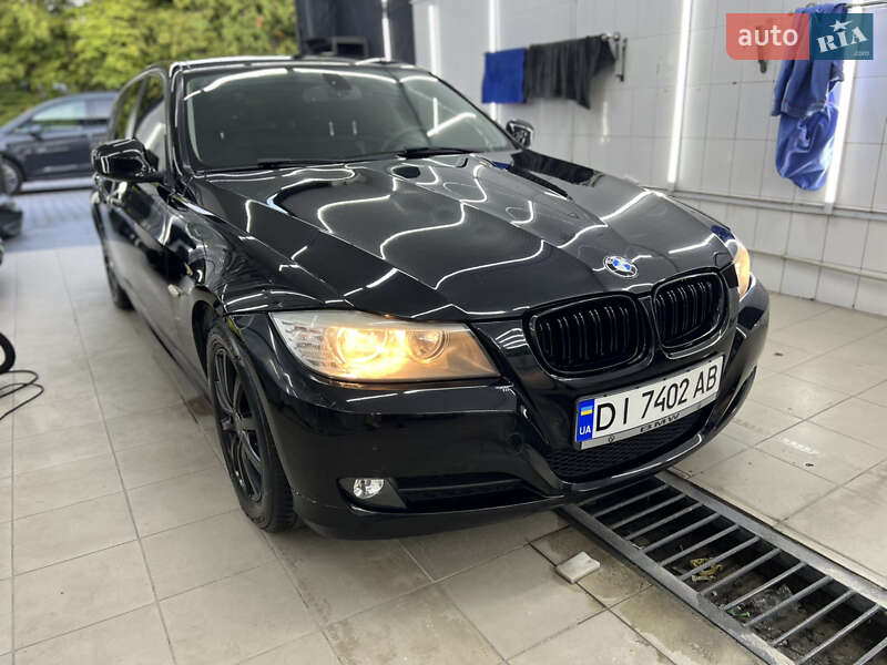BMW 3 Series 2012
