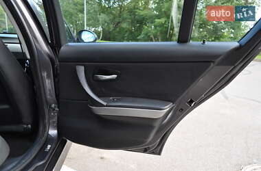 Седан BMW 3 Series 2005 в 