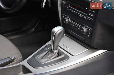 Седан BMW 3 Series 2005 в 