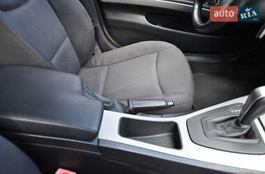 Седан BMW 3 Series 2005 в 