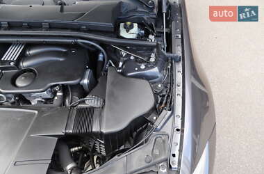 Седан BMW 3 Series 2005 в 