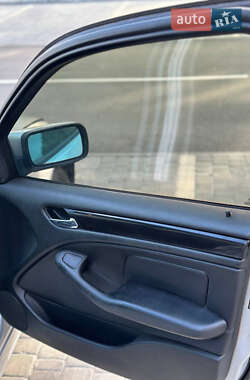 Седан BMW 3 Series 2000 в  фото 25 Седан BMW 3 Series 2000 в
