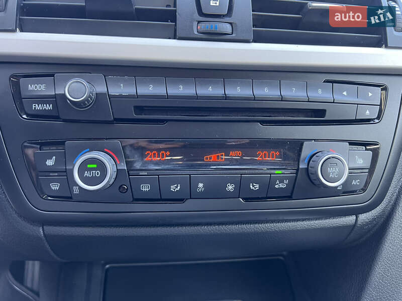 Седан BMW 3 Series 2014 в Ровно