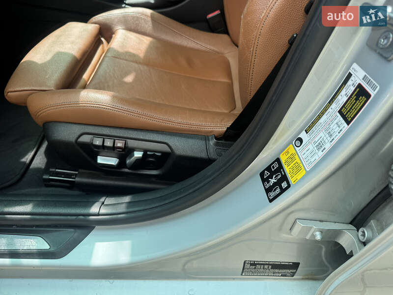 Седан BMW 3 Series 2015 в Одесі