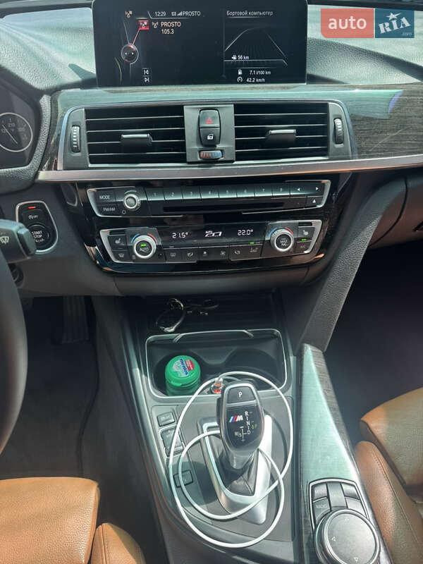 Седан BMW 3 Series 2015 в Одесі