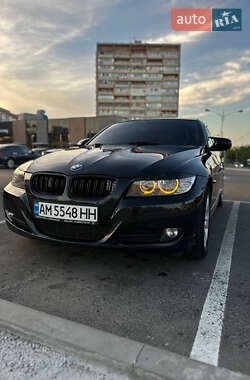 Седан BMW 3 Series 2009 в Житомире