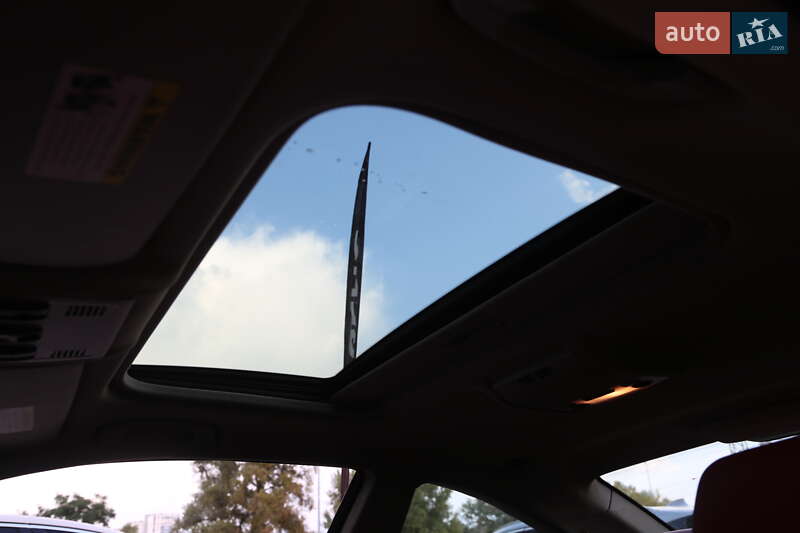 Купе BMW 3 Series 2010 в Киеве