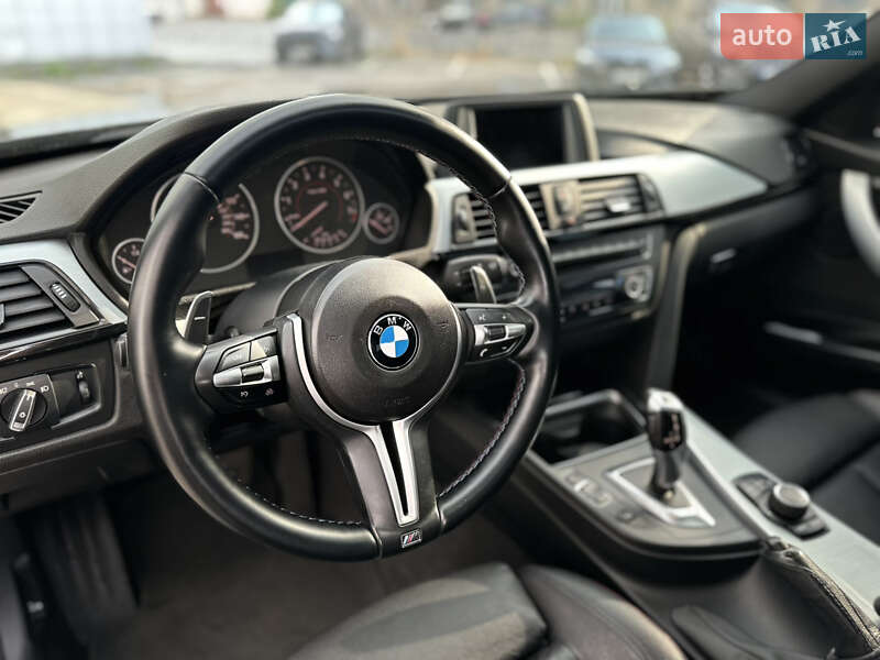Седан BMW 3 Series 2015 в Киеве