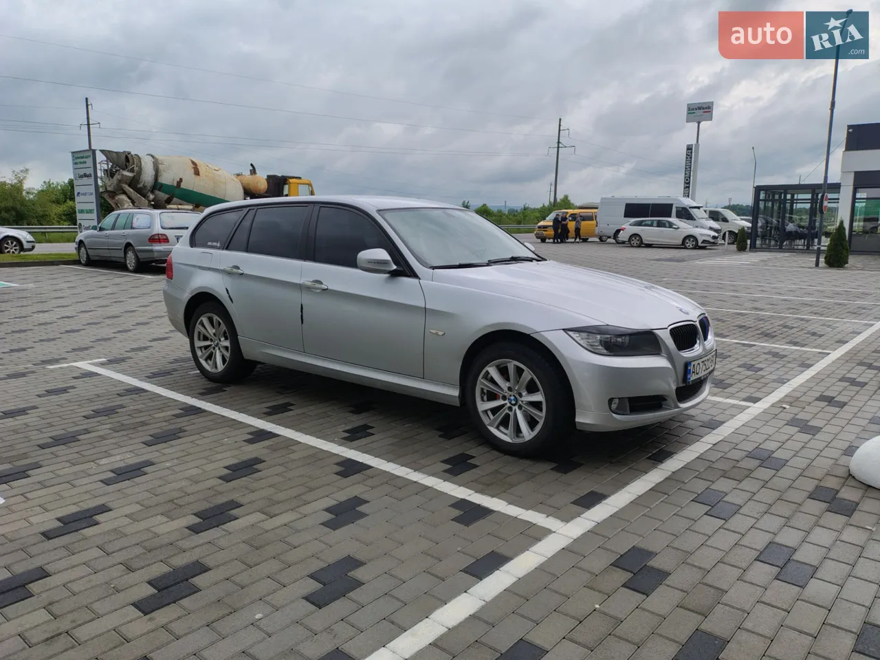 2010 BMW 3er - мініатюра 12