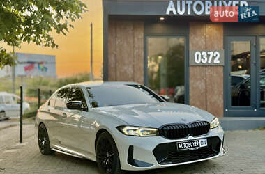 Седан BMW 3 Series 2021 в Чернівцях