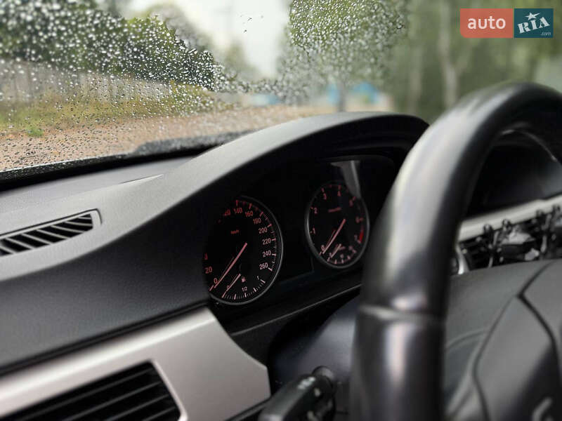 Универсал BMW 3 Series 2011 в Бердичеве фото 26 Универсал BMW 3 Series 2011 в Бердичеве