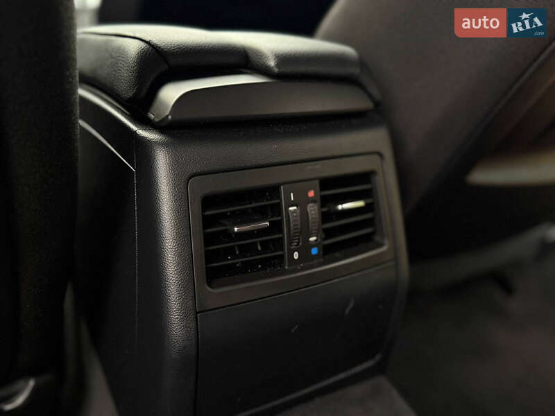 Универсал BMW 3 Series 2011 в Бердичеве фото 30 Универсал BMW 3 Series 2011 в Бердичеве