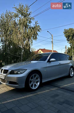 Универсал BMW 3 Series 2006 в Измаиле