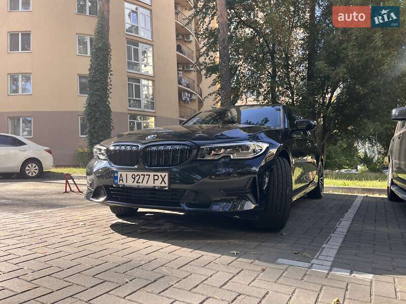 Седан BMW 3 Series 2020 в Киеве фото 61 Седан BMW 3 Series 2020 в Киеве