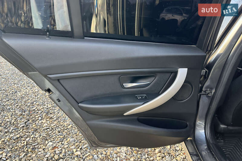 Седан BMW 3 Series 2017 в Коломые фото 17 Седан BMW 3 Series 2017 в Коломые