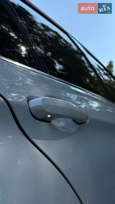 Универсал BMW 3 Series 2014 в Днепре