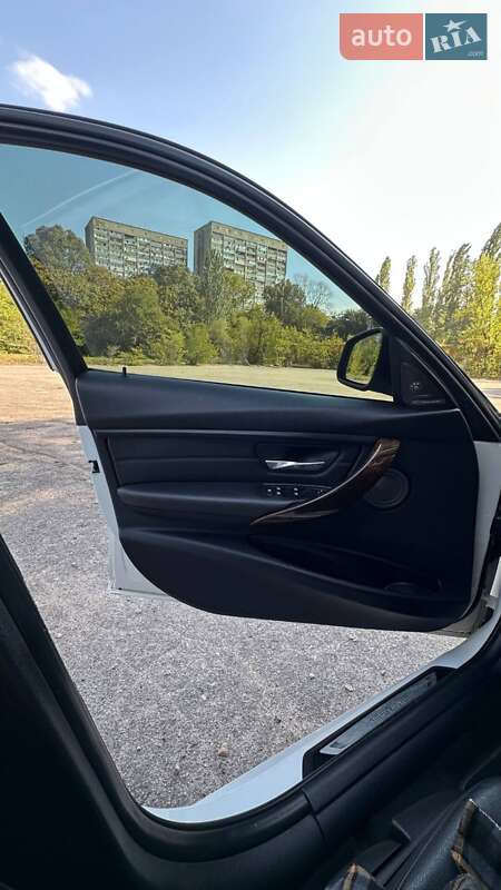 Универсал BMW 3 Series 2014 в Днепре