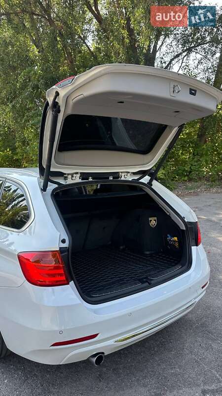 Универсал BMW 3 Series 2014 в Днепре