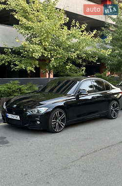 Седан BMW 3 Series 2015 в Киеве