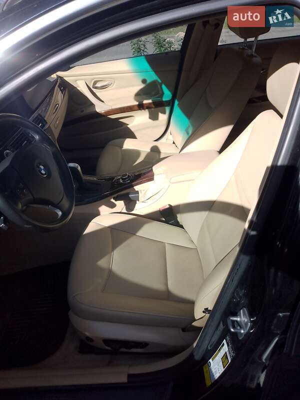 Седан BMW 3 Series 2011 в Киеве