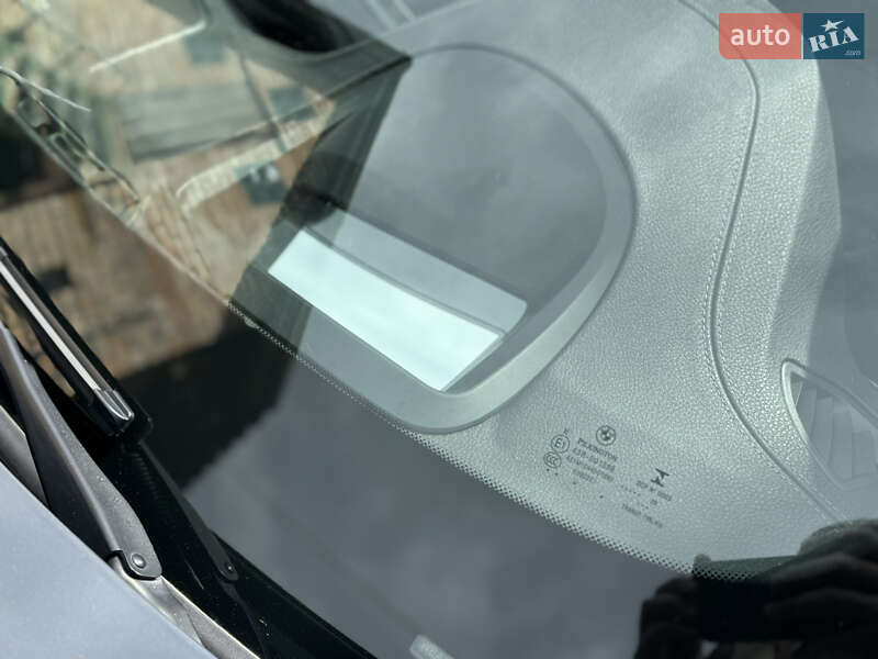 Седан BMW 3 Series 2018 в Буче фото 41 Седан BMW 3 Series 2018 в Буче