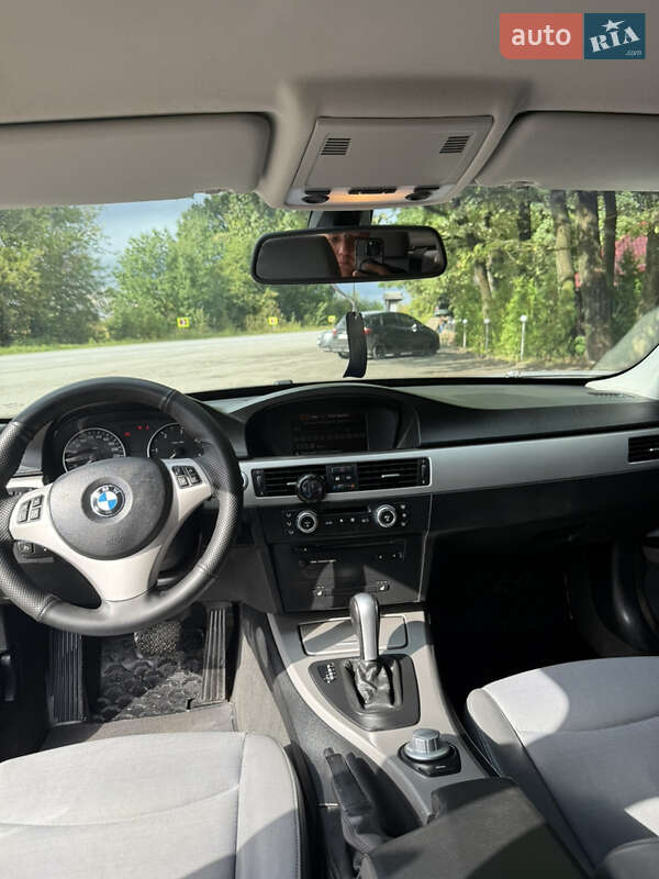 Седан BMW 3 Series 2006 в Ивано-Франковске
