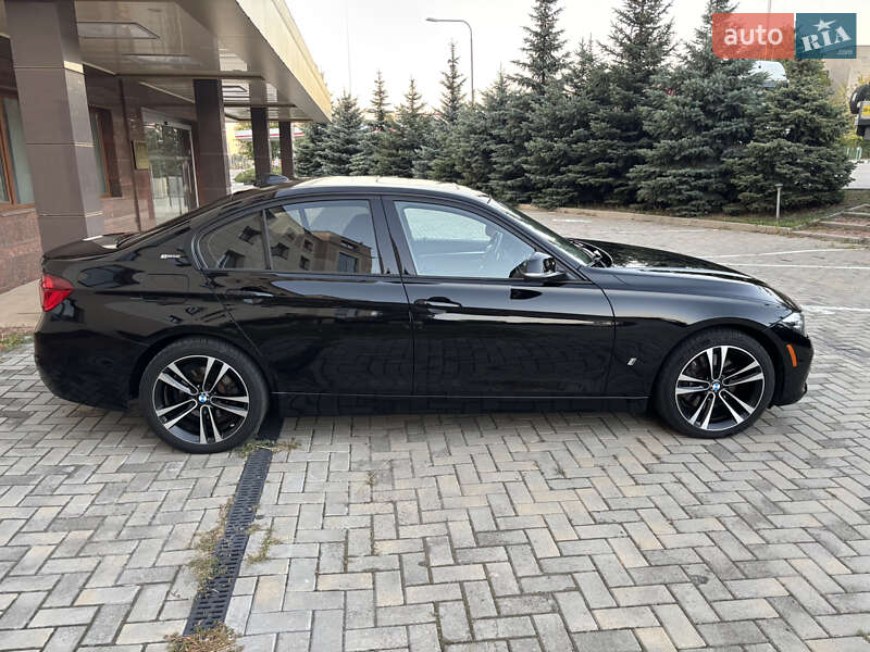 Седан BMW 3 Series 2017 в Харкові