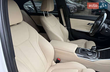 Седан BMW 3 Series 2020 в 