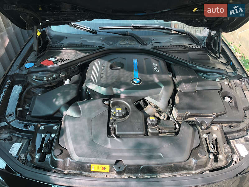 Седан BMW 3 Series 2017 в Харкові