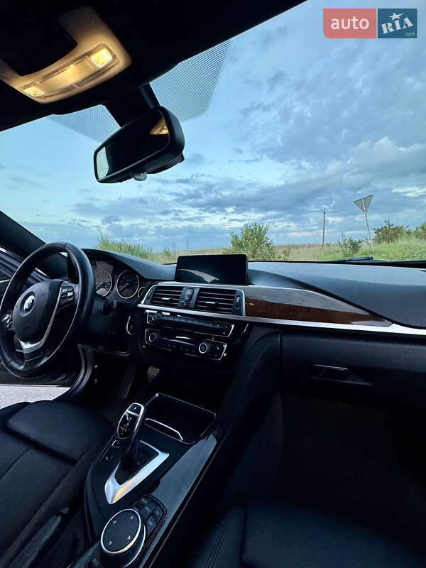 Седан BMW 3 Series 2016 в Золочеве фото 14 Седан BMW 3 Series 2016 в Золочеве