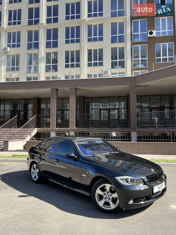 Седан BMW 3 Series 2008 в Киеве