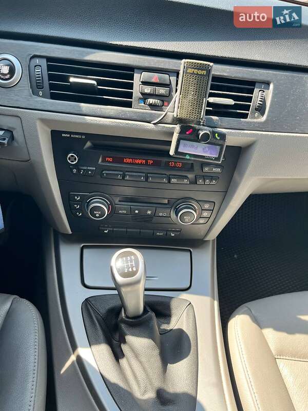 Універсал BMW 3 Series 2008 в Києві фото 8 Універсал BMW 3 Series 2008 в Києві