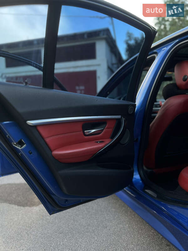 Седан BMW 3 Series 2015 в Черкассах