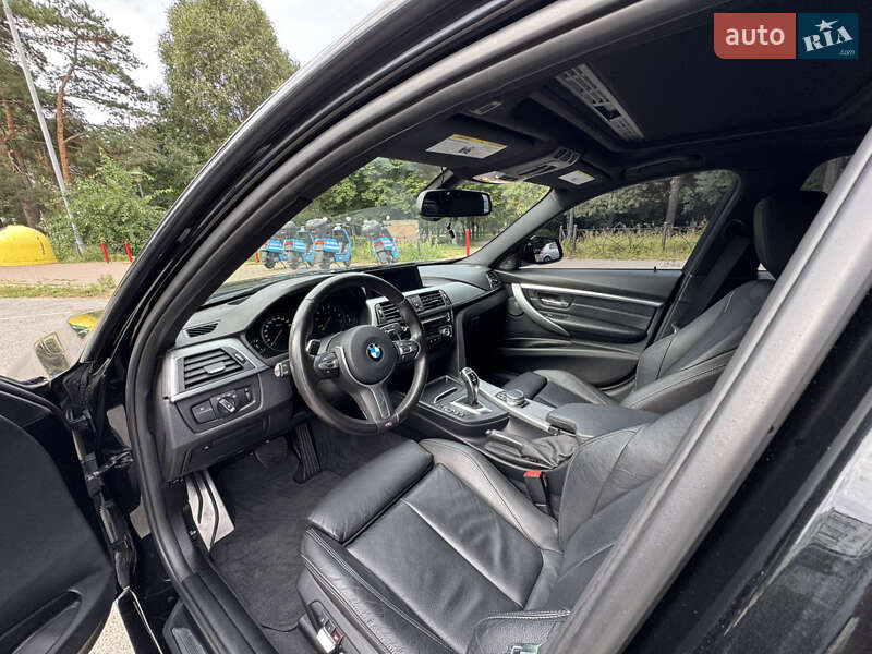 Седан BMW 3 Series 2018 в Киеве