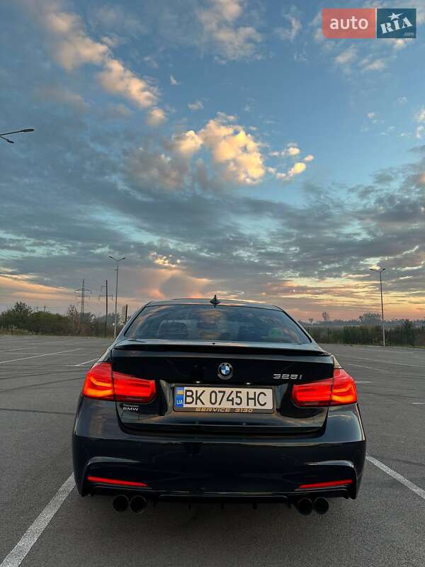 Седан BMW 3 Series 2014 в Ровно