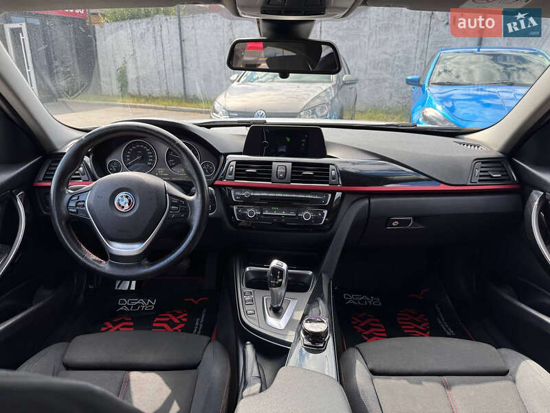 Седан BMW 3 Series 2013 в Виннице