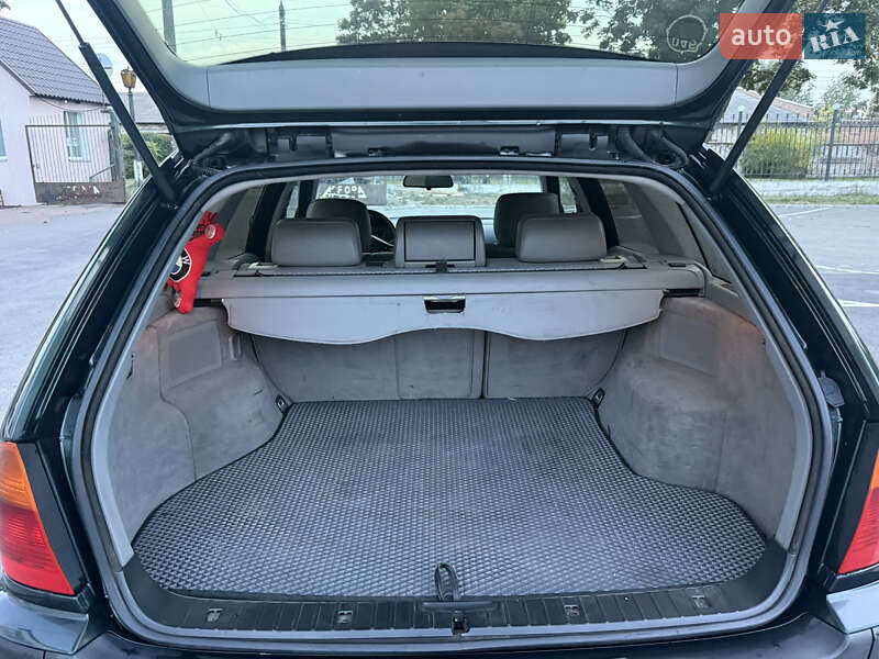 Универсал BMW 3 Series 2001 в Чернигове