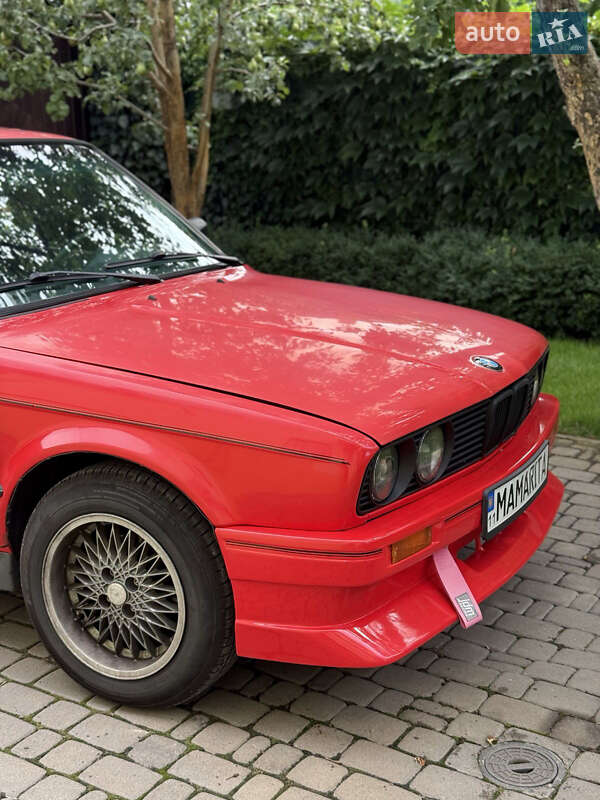Седан BMW 3 Series 1986 в Киеве