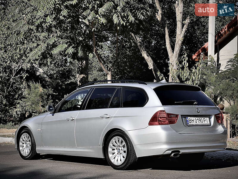 Універсал BMW 3 Series 2009 в Сумах фото 7 Універсал BMW 3 Series 2009 в Сумах