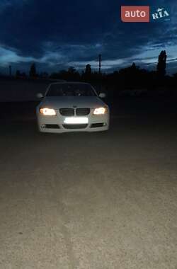 Седан BMW 3 Series 2008 в Никополе