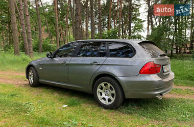 Универсал BMW 3 Series 2011 в 