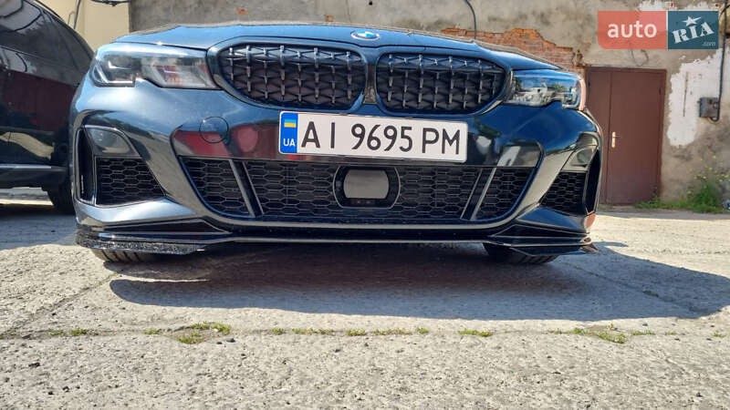 Седан BMW 3 Series 2022 в Ізмаїлі