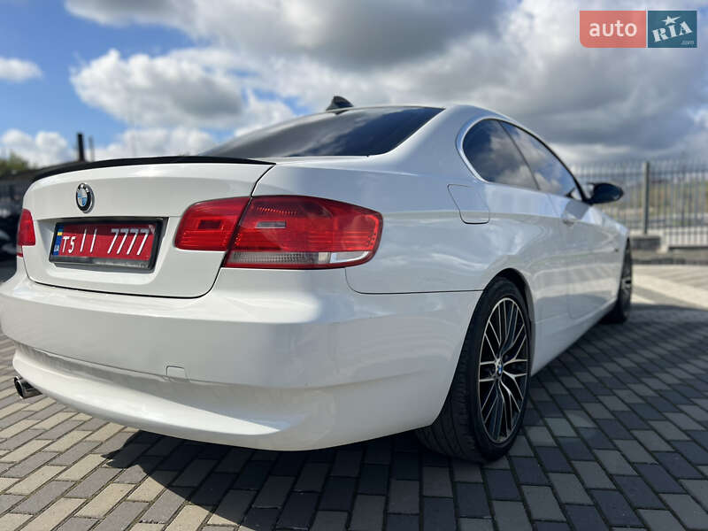 Купе BMW 3 Series 2007 в Рокитном