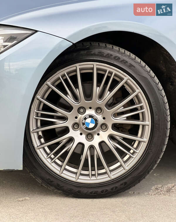 Седан BMW 3 Series 2014 в Києві
