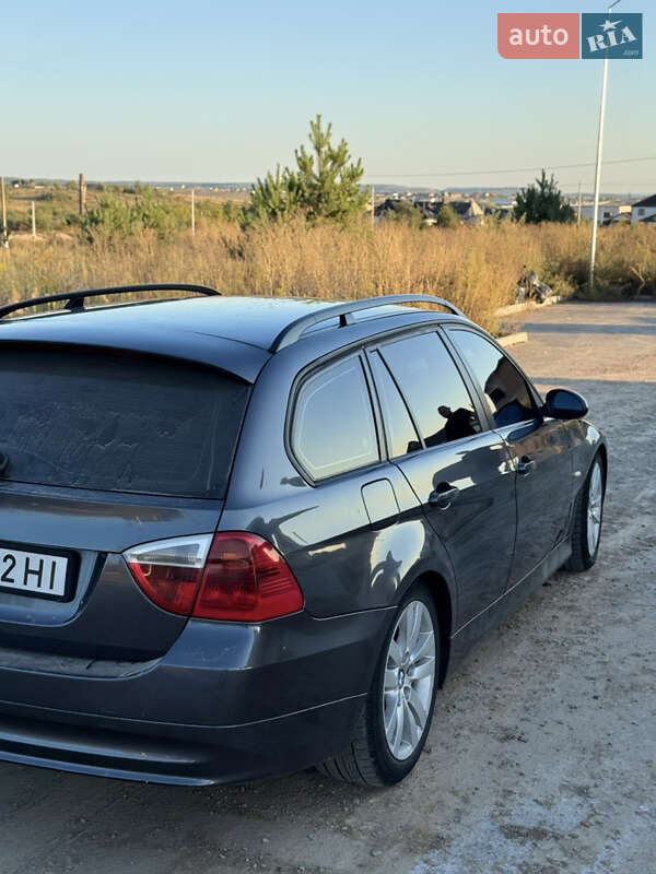 Універсал BMW 3 Series 2005 в Рівному фото 4 Універсал BMW 3 Series 2005 в Рівному
