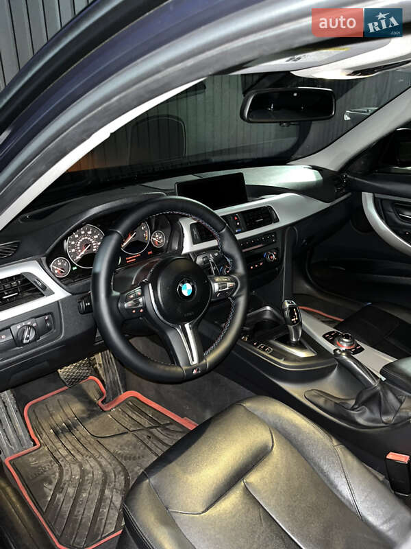 Седан BMW 3 Series 2012 в Южноукраинске